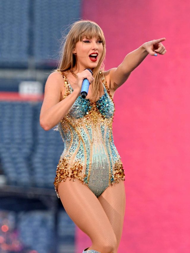 Taylor Swift Apologizes for Teasing Fans with ‘Brand New Songs’ in Japan