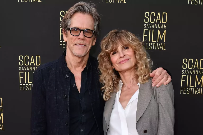 Kevin Bacon and Kyra Sedgwick on Oct. 23, 2023. (PHOTO VIA PEOPLE, PARAS GRIFFIN/GETTY)
