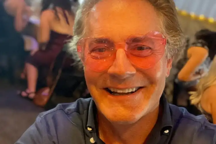 Kyle MacLachlan Instagram Post.