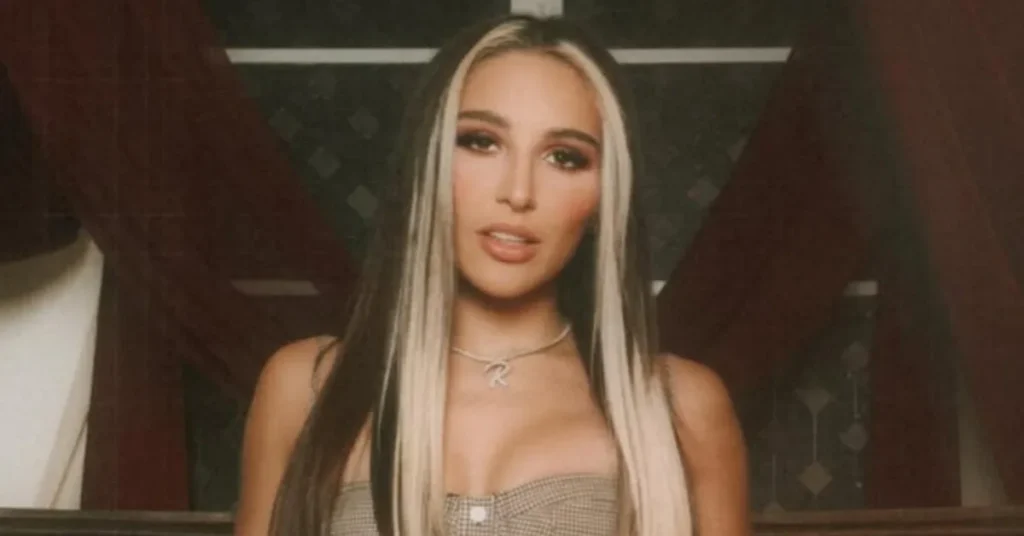 Abella Danger Speaks Out After Viral ESPN Moment: “I Just Wanted to Be a Fan” 2 Abella Danger