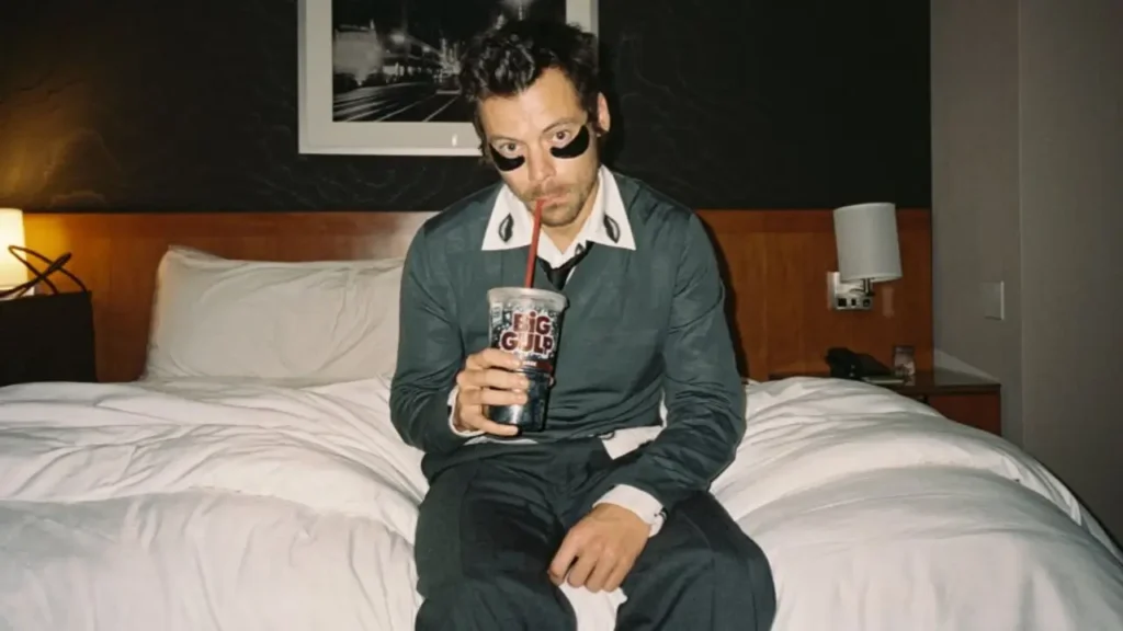 Harry Styles Announces 40-City Listening Parties for New Album Before Official Release 2 Harry Styles