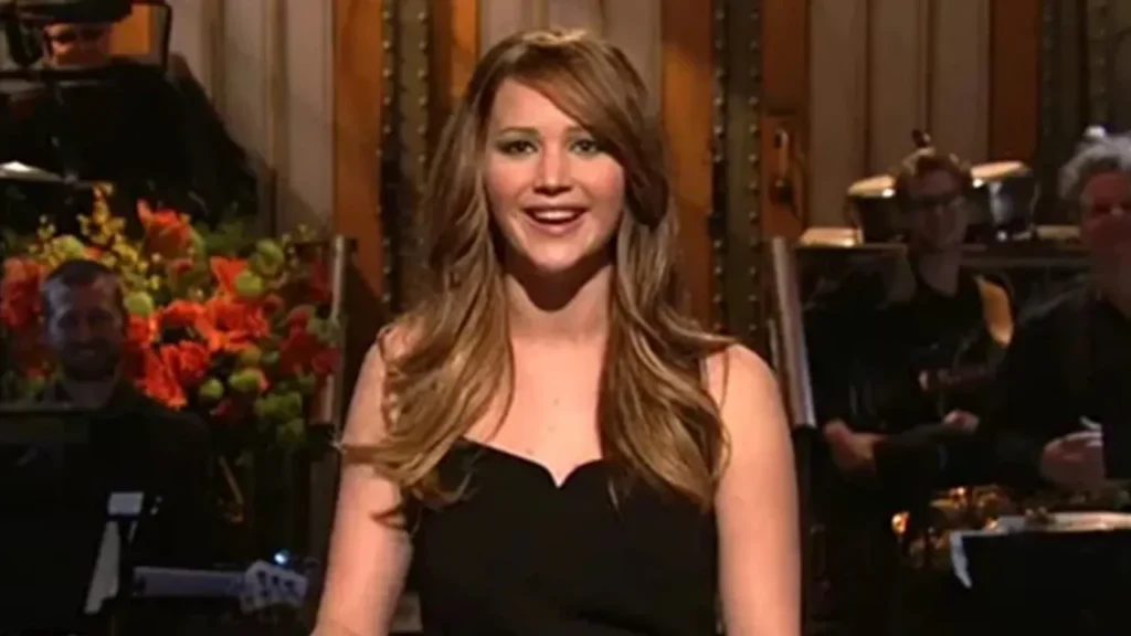 Jennifer Lawrence Says She Blew Her ‘SNL’ Hosting Gig — And It Wasn’t Just the Walking Pneumonia 2 Jennifer Lawrence on 'SNL' in 2013.