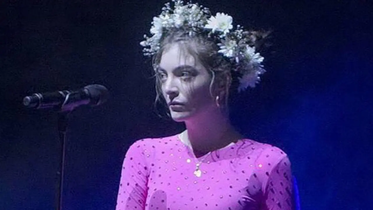 Lorde Instagram Post.