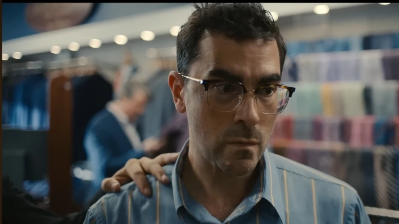 Dan Levy as Nicky in Netflix's “Big Mistakes” crime comedy series trailer.