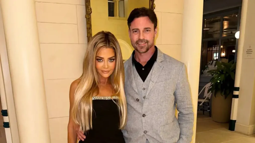 Denise Richards' Estranged Husband Loses $160K Court Battle — Didn't Even Show Up to Fight It 2 Denise Richards and Denise Richards