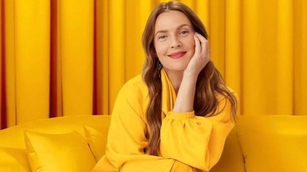 Drew Barrymore’s Talk Show Renewed for Two More Seasons After Record Ratings 2 Drew Barrymore