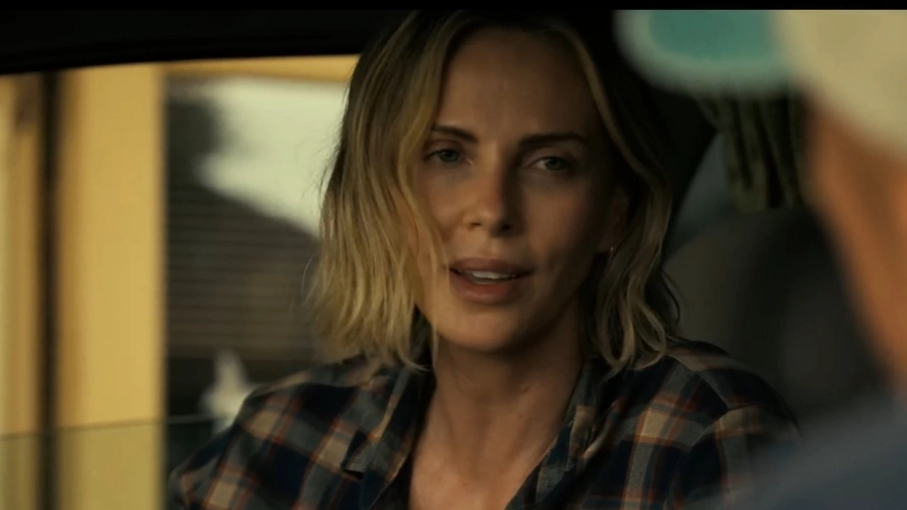 Netflix Movie “Apex” Review.